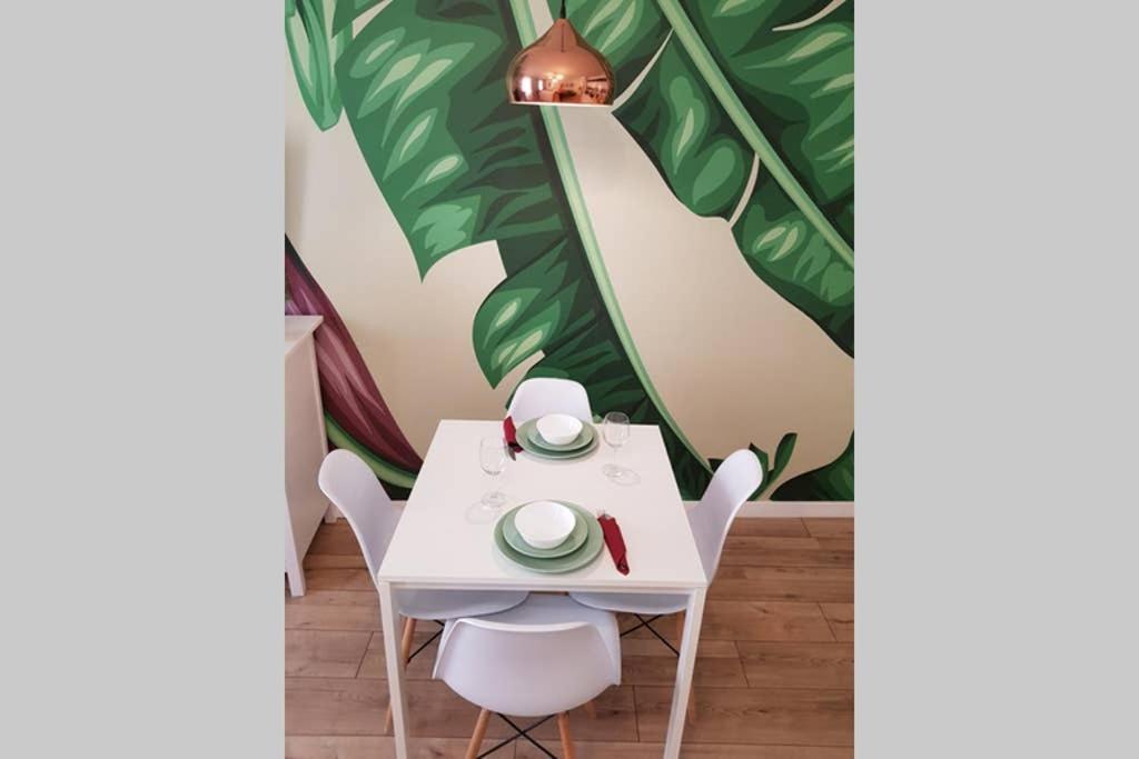 Cozy Modern Studio Green Apartment In Old Town Cracovia Esterno foto
