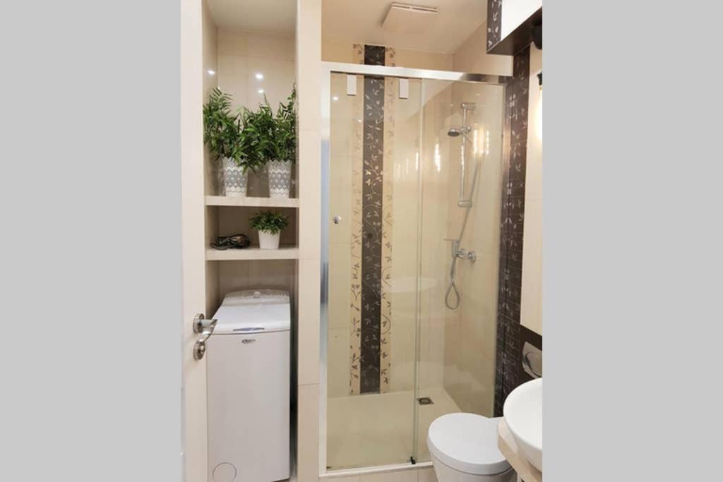 Cozy Modern Studio Green Apartment In Old Town Cracovia Esterno foto